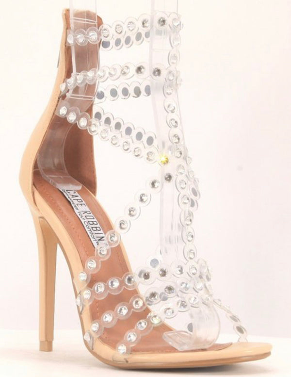 STUDDED HEEL